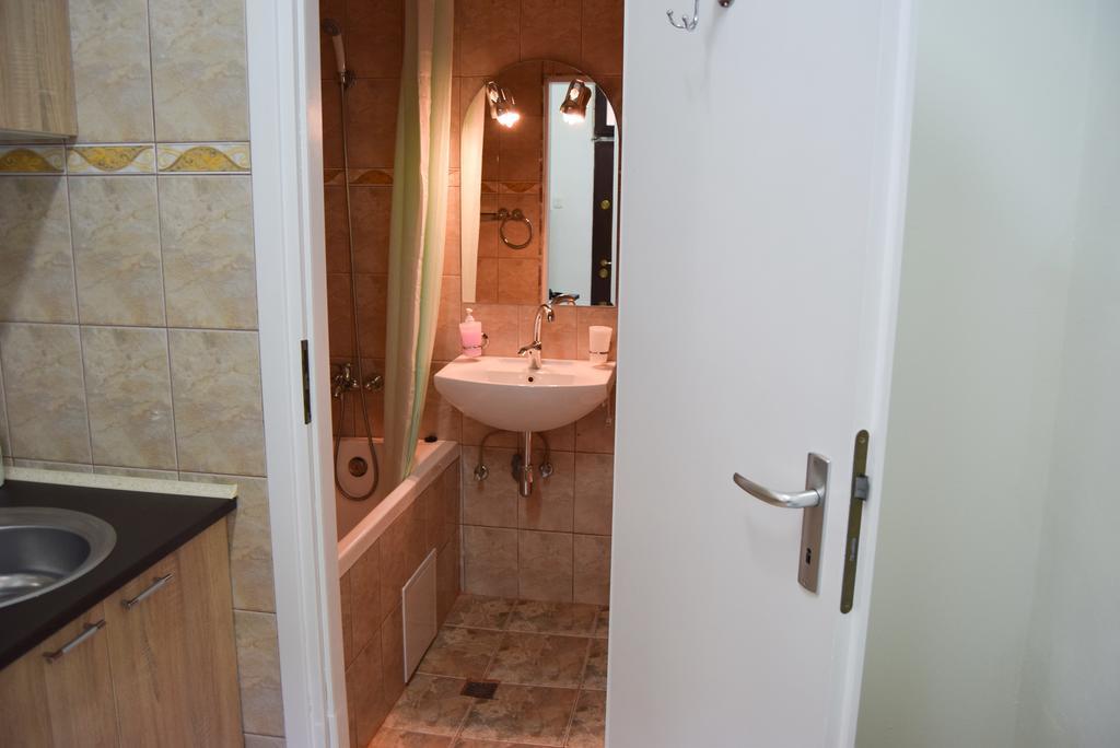 Contessa Apartment Cluj Napoca Eksteriør billede