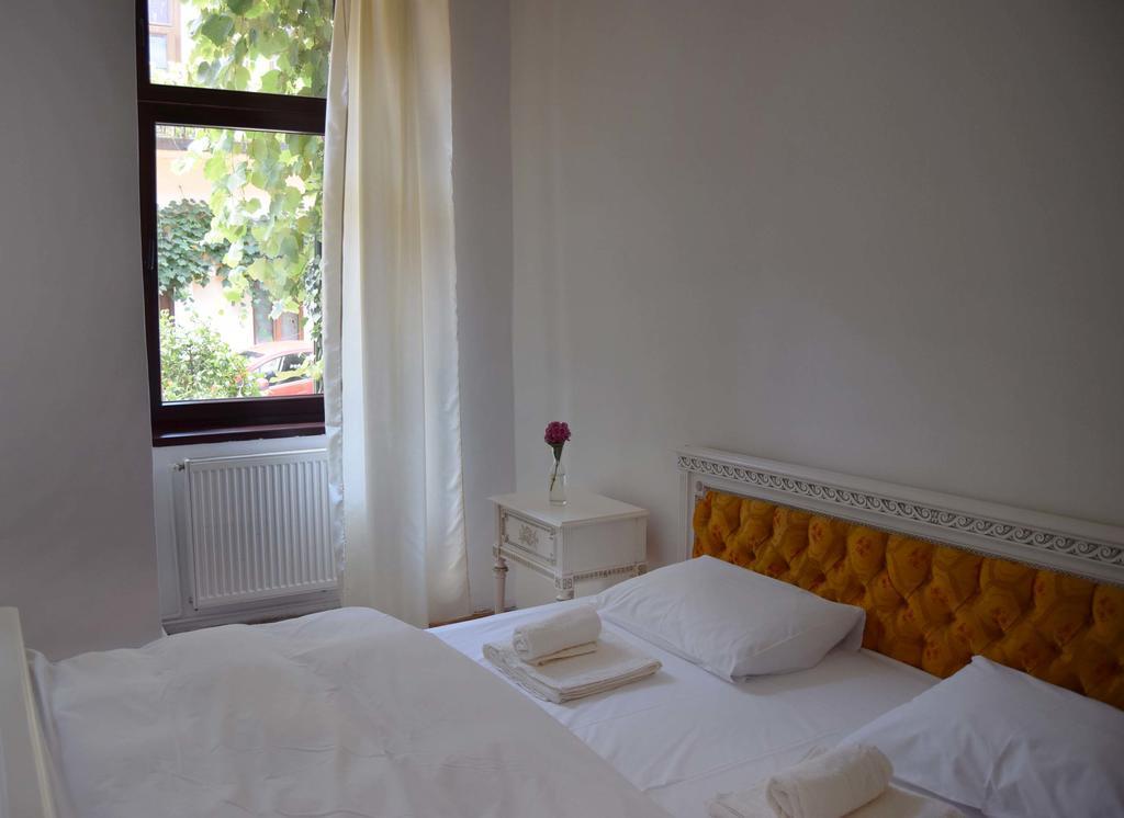Contessa Apartment Cluj Napoca Eksteriør billede
