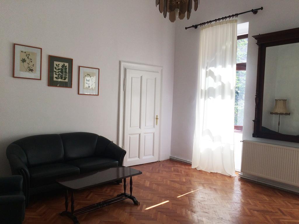 Contessa Apartment Cluj Napoca Eksteriør billede